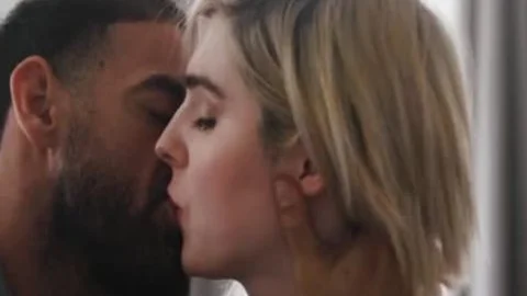 sleazy Stepdad Didnt Expect To pound Transbabe Ella Hollywoods ass