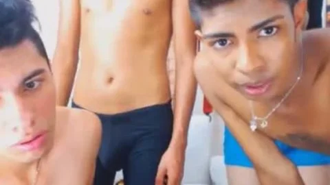One shemale And Four Males In A Sex Party