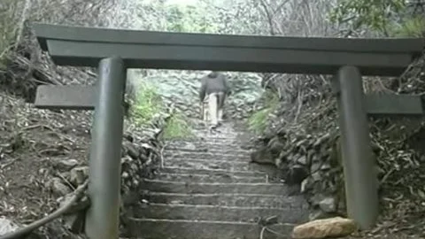 Sporty youthful Allenina Trades Blowjobs At The Shrine