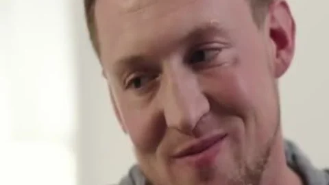 Trim TS dominant-hoe Korra Del Rio engulfing Pierce Paris cock