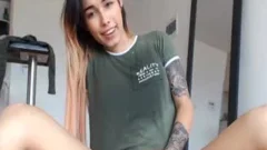 lady-man Bonnie loves Peeing In Her Show