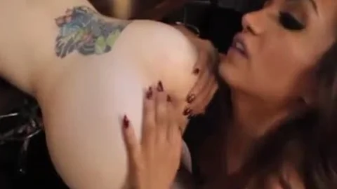 asian TS Eva Lin Plays With shemale Jesse